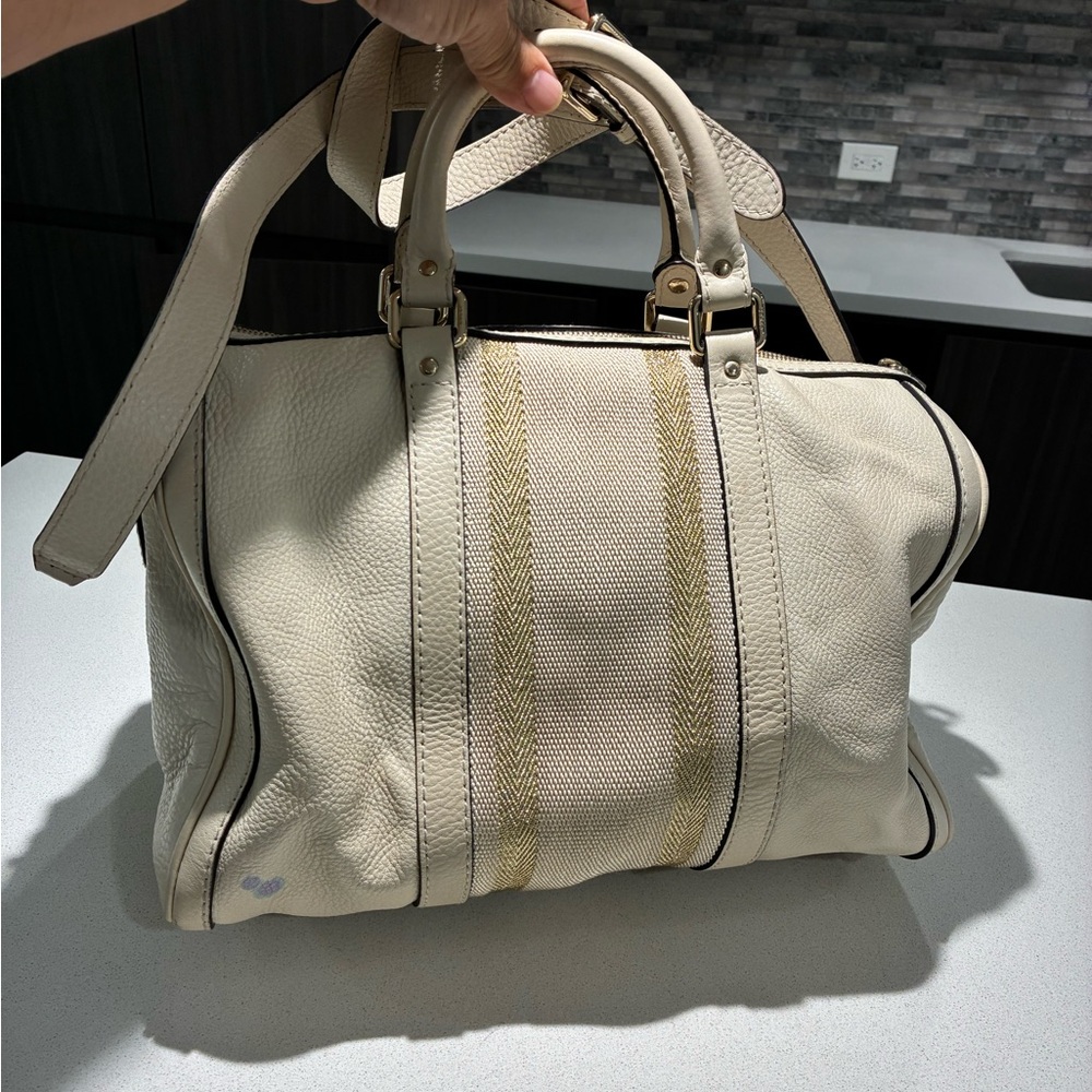 Gucci  Cream and Gold Women's Handbag - Picture 2 of 12